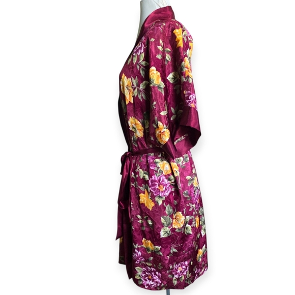 Vintage Just My Size 2pc Set, Satin Chemise W/ Robe, Floral Burgundy, Size 1X - Picture 9 of 15